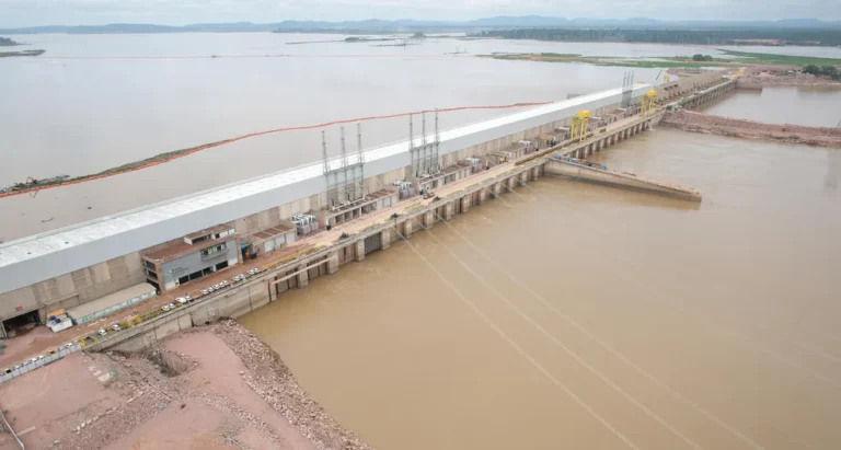 Jirau vai responder em Brasília sobre situação dos atingidos pela barragem