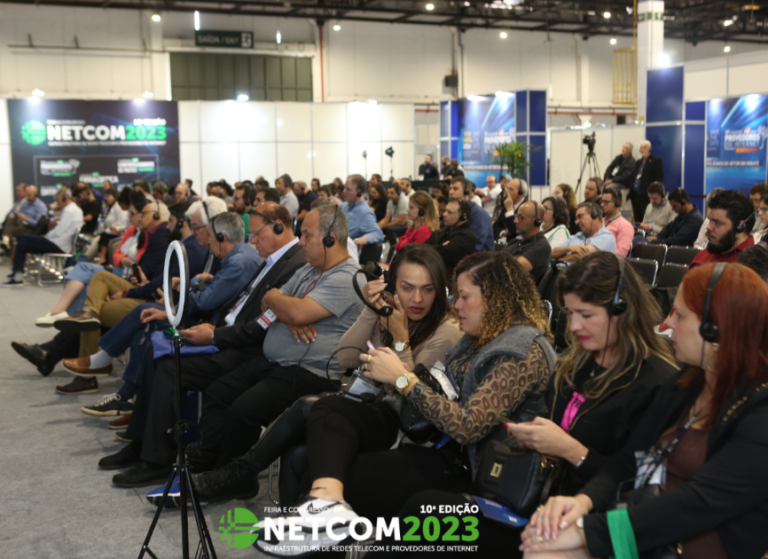 Anatel e Aneel confirmam presença em Workshop de Compartilhamento de Postes no Netcom 2024