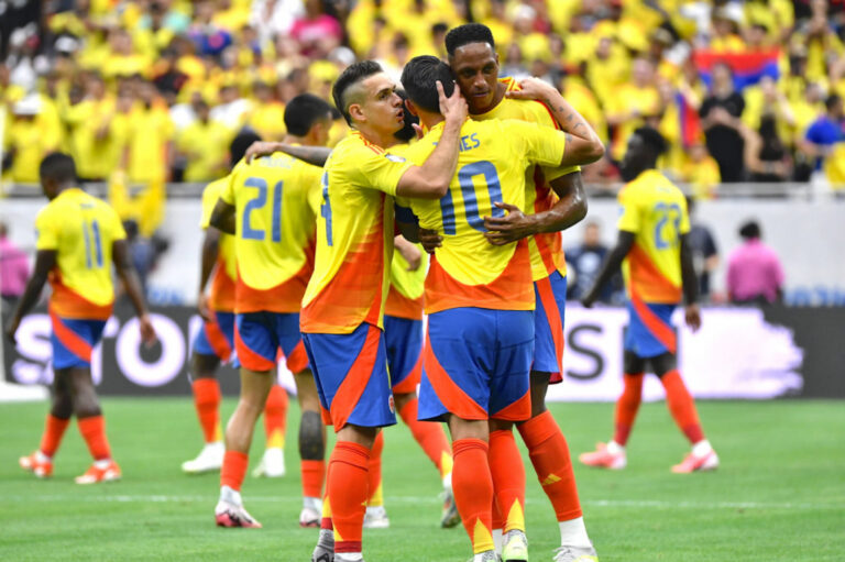 Com grande atuação de James Rodríguez, Colômbia garante vitória sobre o Paraguai na Copa América