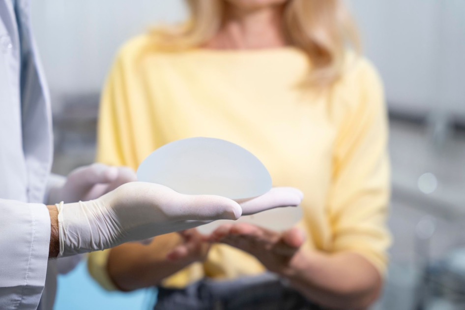 Dúvidas sobre o tamanho da prótese de silicone? Saiba qual é o ideal e como escolher Dúvidas sobre o tamanho da prótese de silicone? Saiba qual é o ideal e como escolher