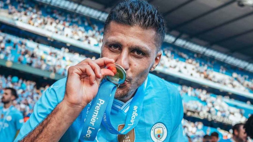 Futebol europeu atinge recorde histórico de € 35,3 bi em receitas Futebol europeu atinge recorde histórico de € 35,3 bi em receitas