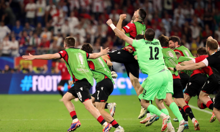 Geórgia vence Portugal e conquista vaga inédita no mata-mata da Euro