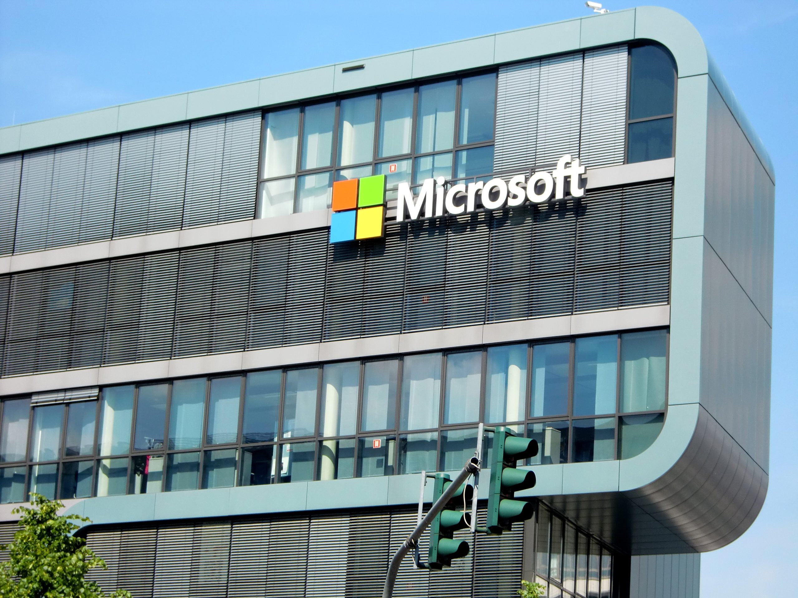 Microsoft é acusada de burlar leis de concorrência na Europa