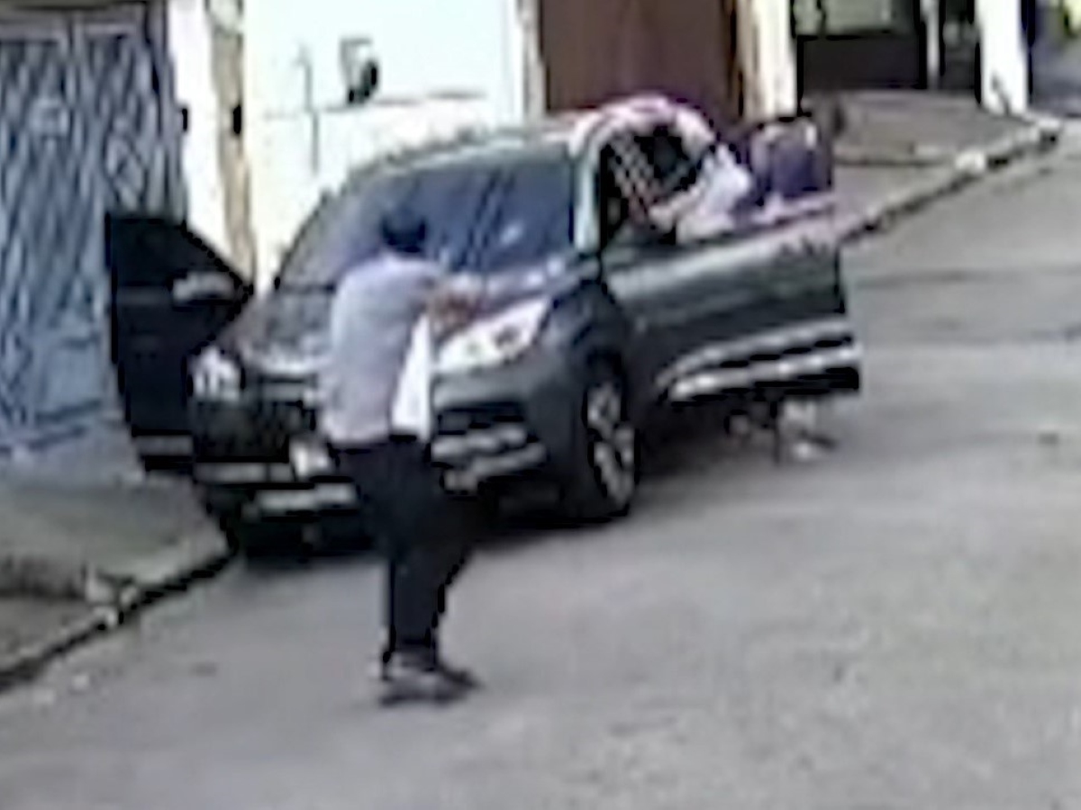 PM da reserva reage e detém casal de assaltantes na zona sul de SP PM da reserva reage e detém casal de assaltantes na zona sul de SP