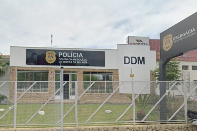 Polícia investiga se feto encontrado no lixo foi de aborto espontâneo