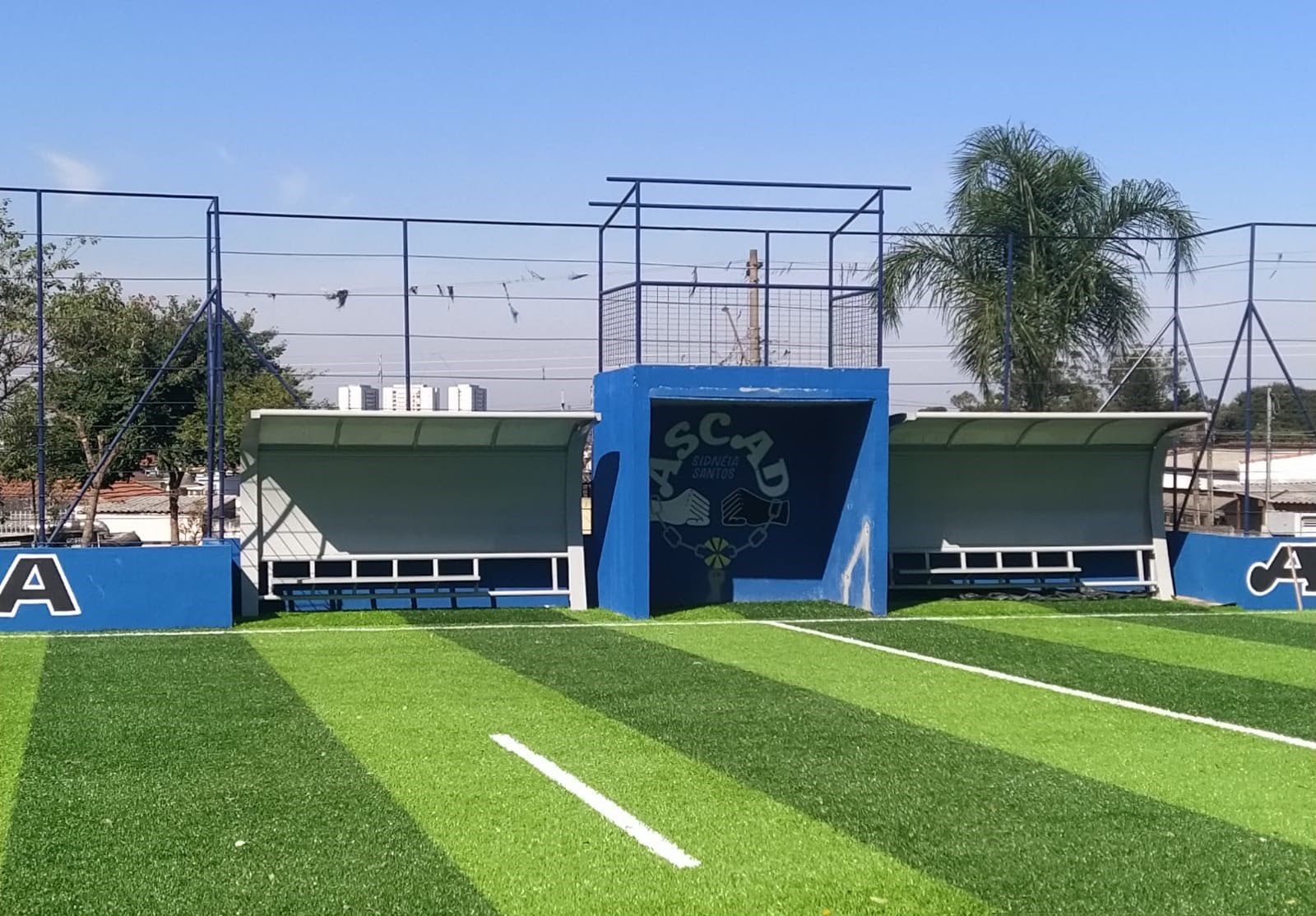 Prefeitura entrega seis equipamentos esportivos modernizados no final de semana