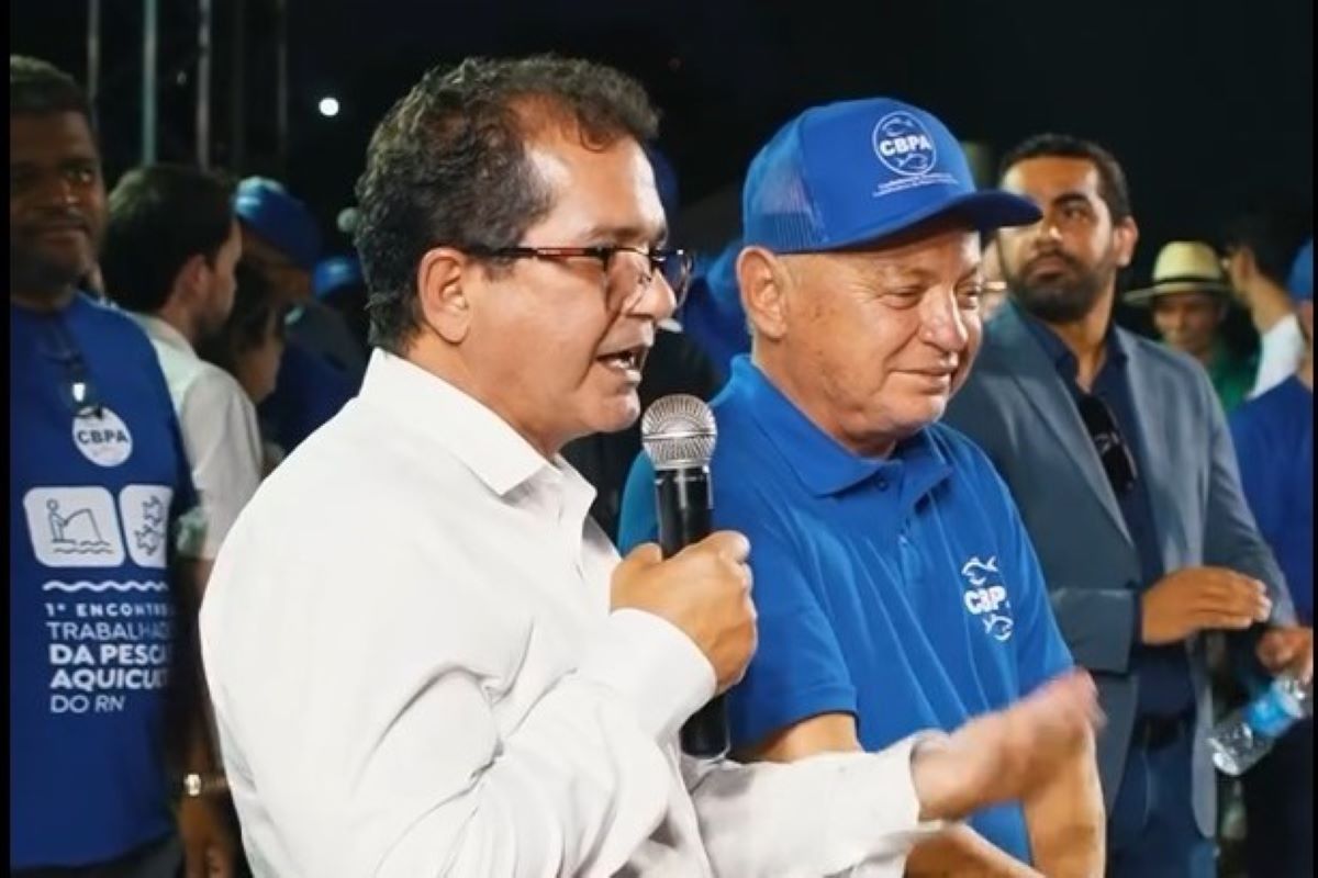 Após denúncias sobre farra dos descontos, diretor do INSS é demitido Após denúncias sobre farra dos descontos, diretor do INSS é demitido