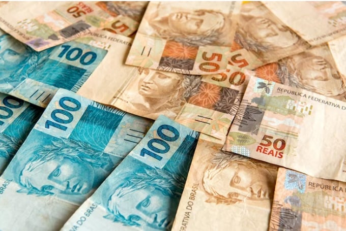 BC estima dívida externa bruta em US$ 359,9 bi em junho BC estima dívida externa bruta em US$ 359,9 bi em junho