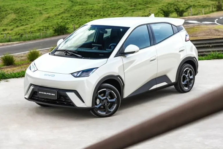 BYD confirma nova versão do Dolphin Mini com cinco lugares