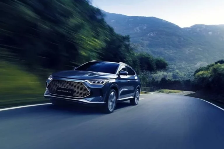 BYD supera marca de 8 milhões de carros eletrificados produzidos