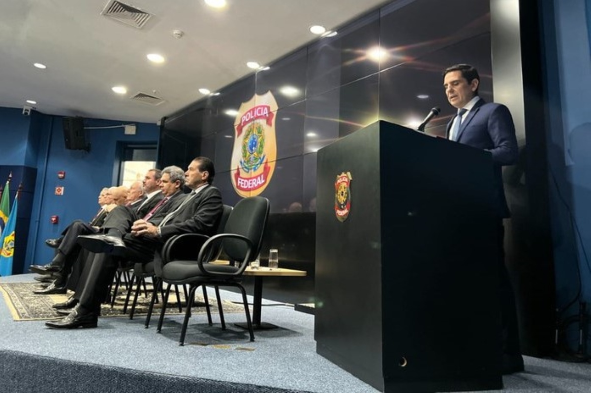 Chefe da PF em SP toma posse em cerimônia com Moraes e Lewandowski Chefe da PF em SP toma posse em cerimônia com Moraes e Lewandowski