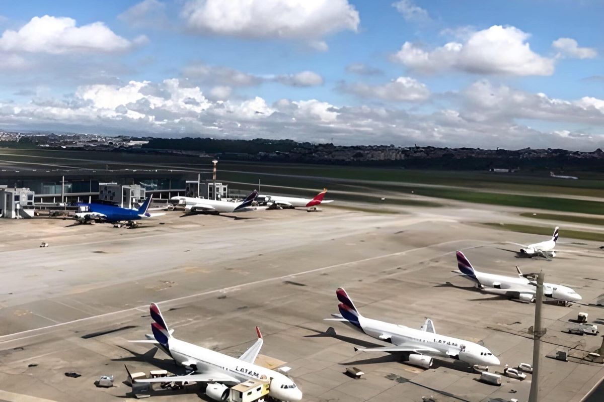 Como apagão cibernético afeta funcionamento dos aeroportos de SP Como apagão cibernético afeta funcionamento dos aeroportos de SP