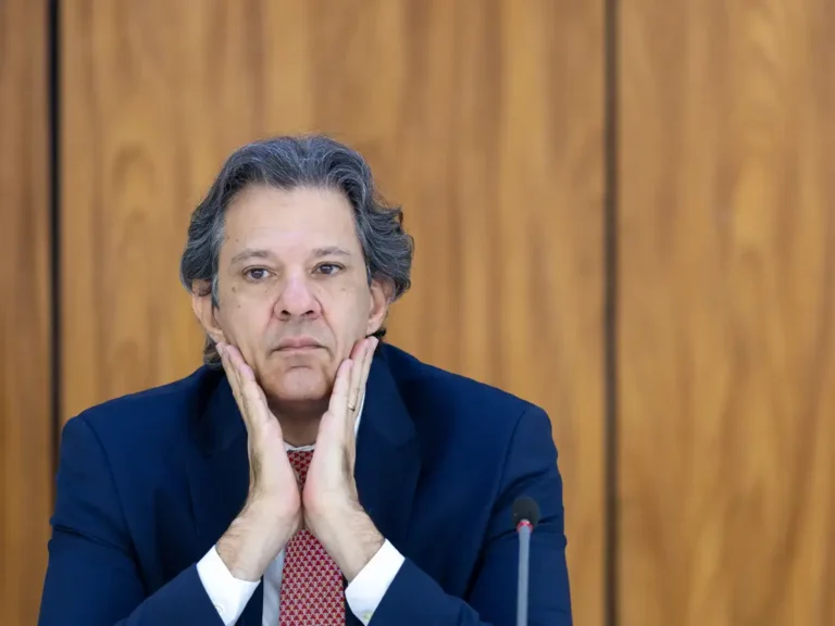 Corte de gastos anunciado por Haddad é insuficiente