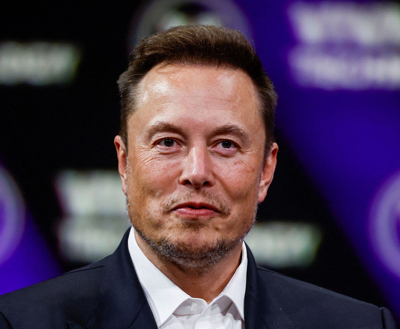 Elon Musk alerta Bill Gates sobre consequências de apostar contra a Tesla Elon Musk alerta Bill Gates sobre consequências de apostar contra a Tesla