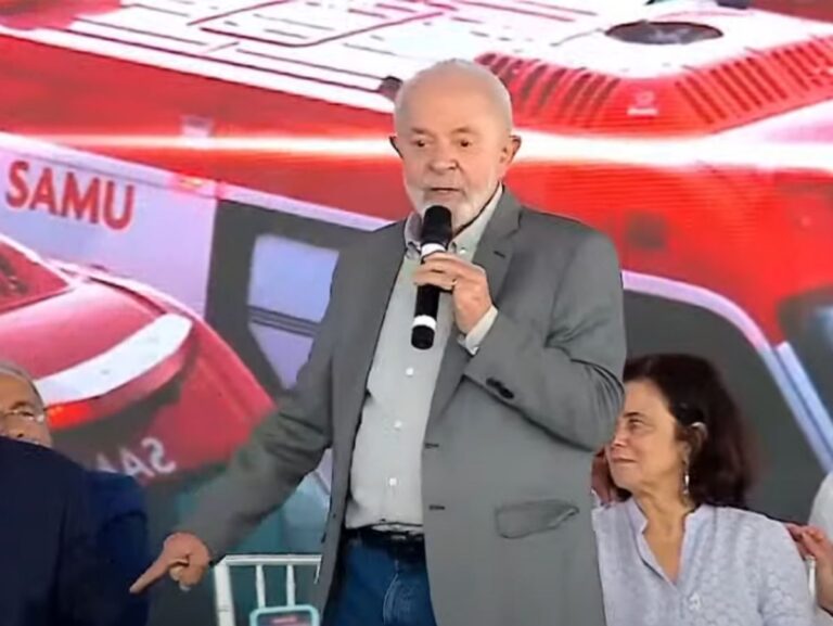 Em SP, Lula diz que Tarcísio não aceita convites dele: “Não vem”