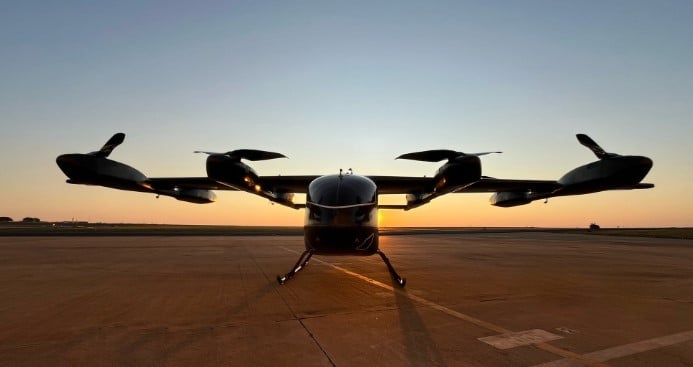 Embraer divulga protótipo de carro voador