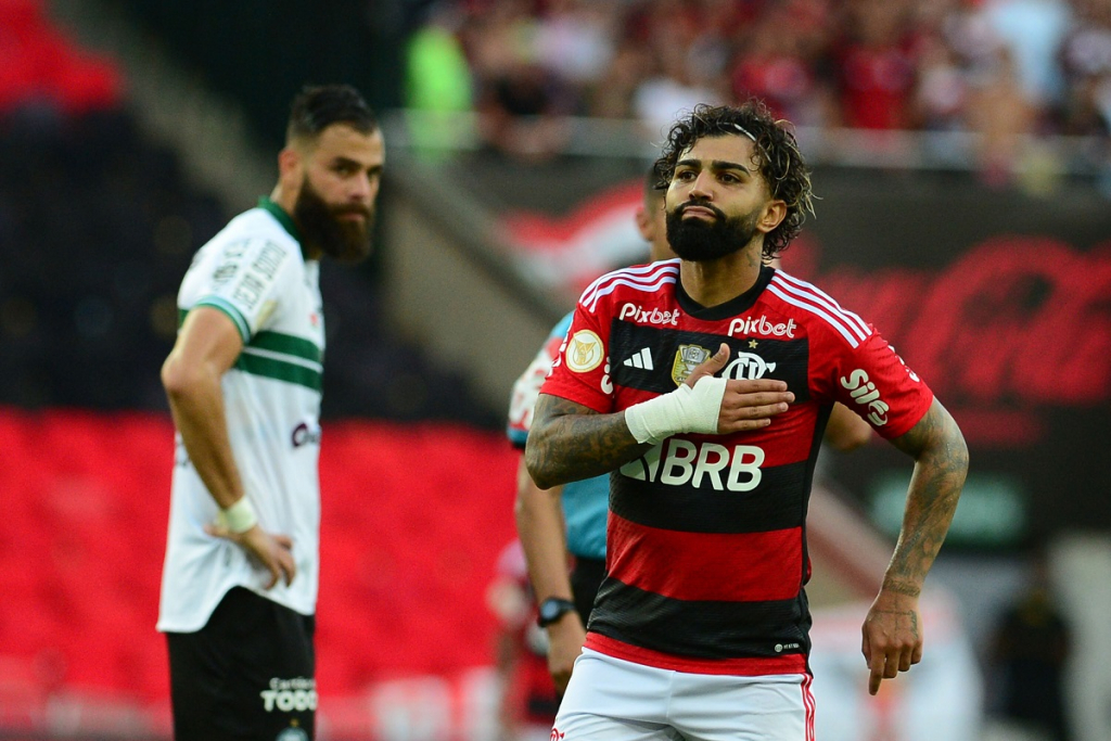 Gabigol fica ou sai? Saiba quais os planos do Flamengo para o atacante afastado Gabigol fica ou sai? Saiba quais os planos do Flamengo para o atacante afastado