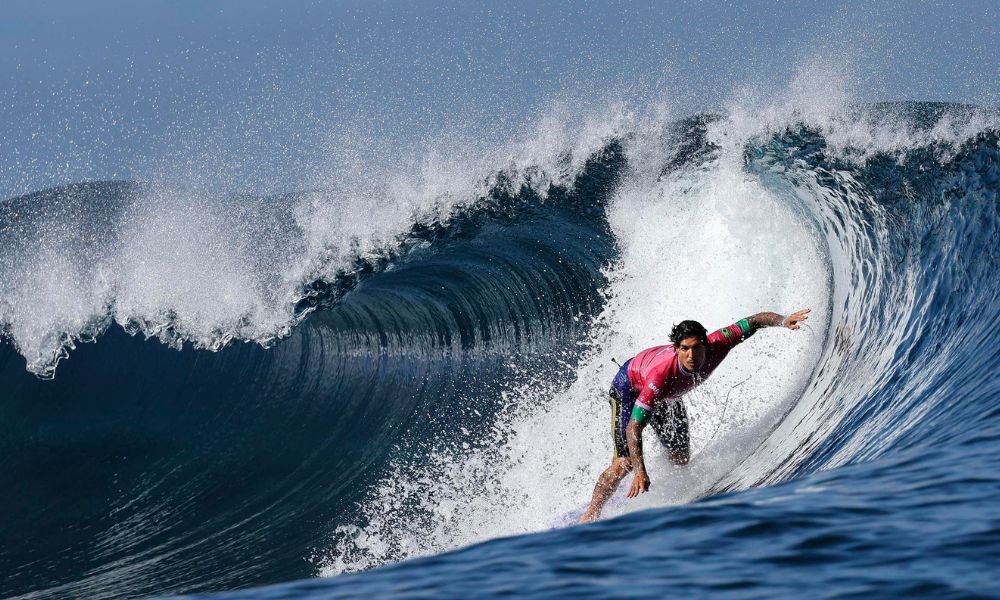 Gabriel Medina viraliza nas redes com foto icônica das Olimpíadas de Paris Gabriel Medina viraliza nas redes com foto icônica das Olimpíadas de Paris