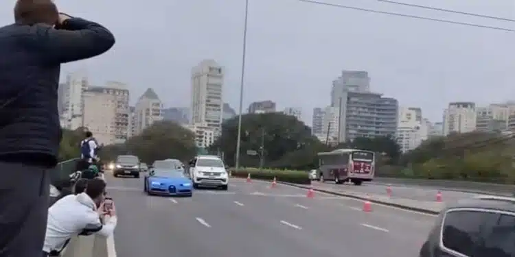 Bugatti Chiron: carro raro e avaliado em R$ 50 milhões é visto em SP