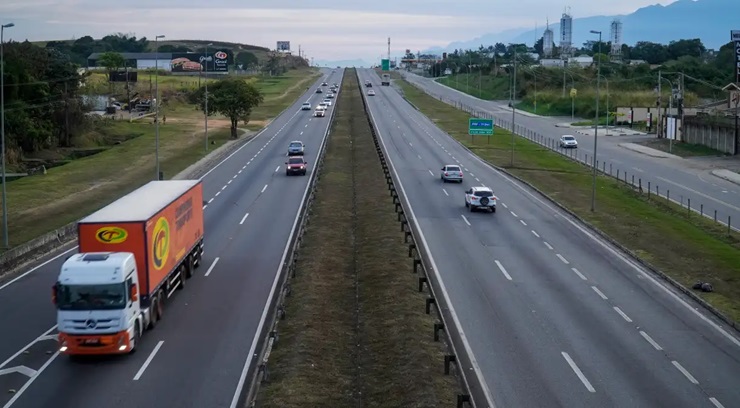 Investimento de R$ 15,5 bilhões na Via Dutra é o maior da história Investimento de R$ 15,5 bilhões na Via Dutra é o maior da história