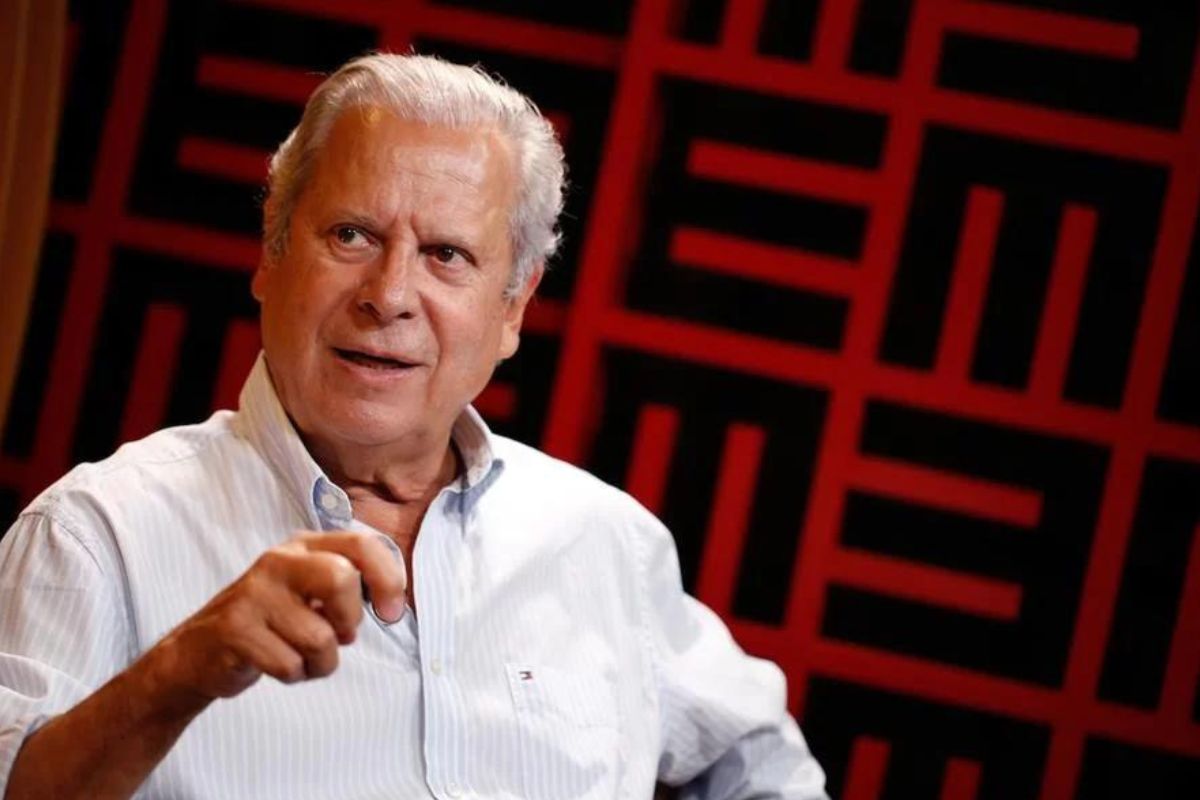 José Dirceu é internado sob suspeita de insuficiência coronária