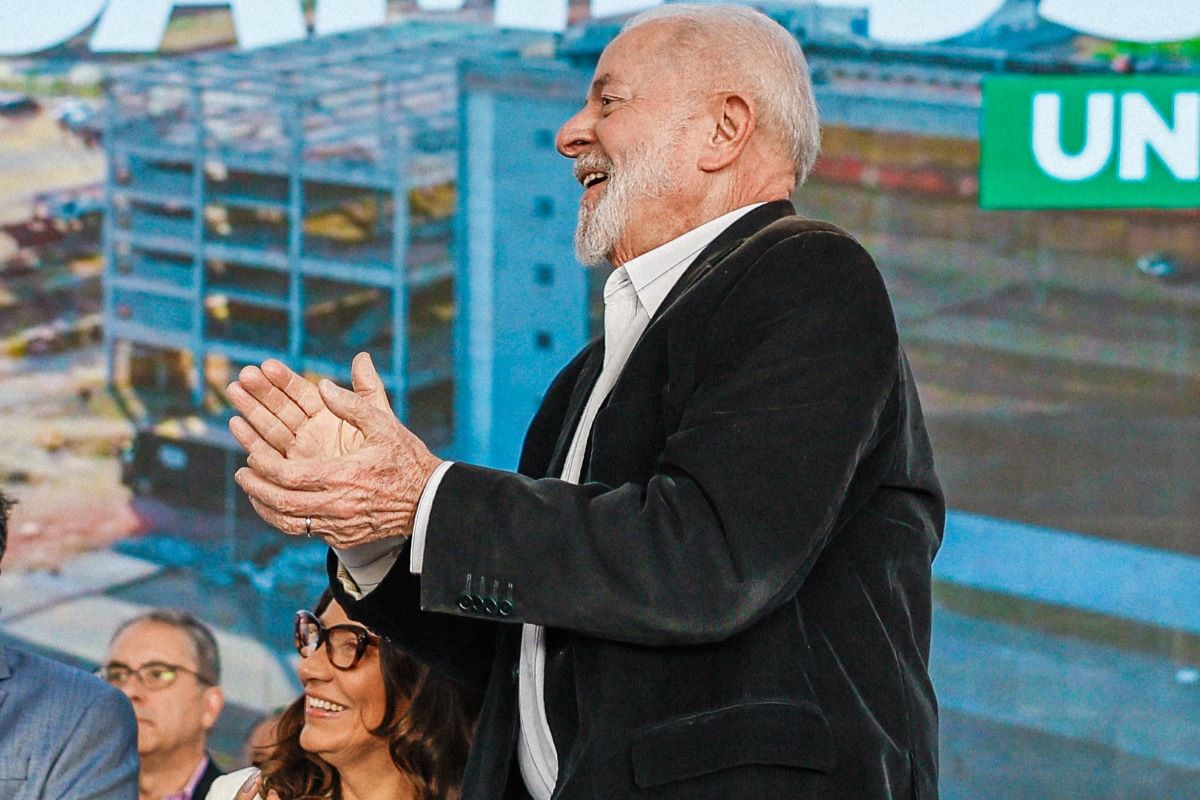 Lula diz que vive seu melhor momento e pede que não seja criticado Lula diz que vive seu melhor momento e pede que não seja criticado