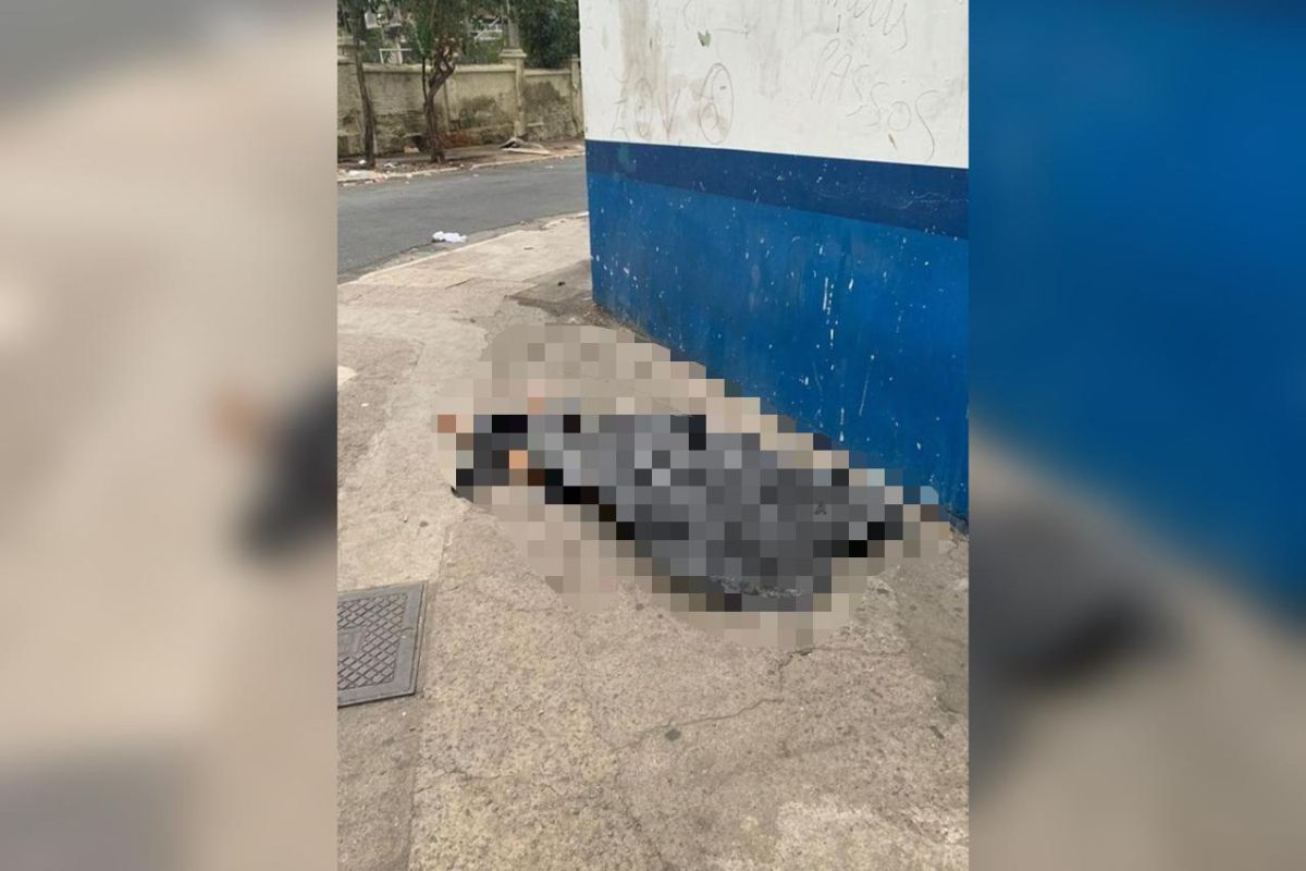 Morador de rua é achado morto em frente a UBS no centro de SP Morador de rua é achado morto em frente a UBS no centro de SP