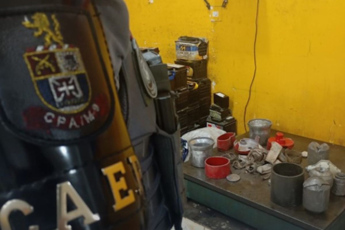 PM encontra parte de material radioativo furtado e prende 3 suspeitos