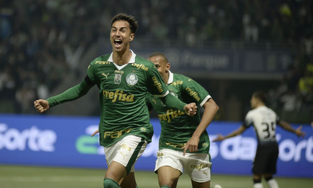 Palmeiras pode faturar mais de R$ 1 bilhão com vendas de jovens talentos Palmeiras pode faturar mais de R$ 1 bilhão com vendas de jovens talentos