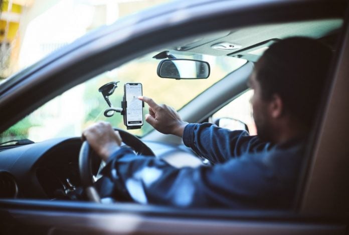 Pesquisa mostra quanto ganha um motorista de aplicativo no país Pesquisa mostra quanto ganha um motorista de aplicativo no país