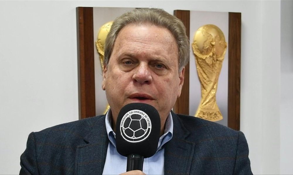 Presidente da Federação Colombiana é preso nos EUA acusado de ‘agressão à polícia’ durante final da Copa América Presidente da Federação Colombiana é preso nos EUA acusado de ‘agressão à polícia’ durante final da Copa América