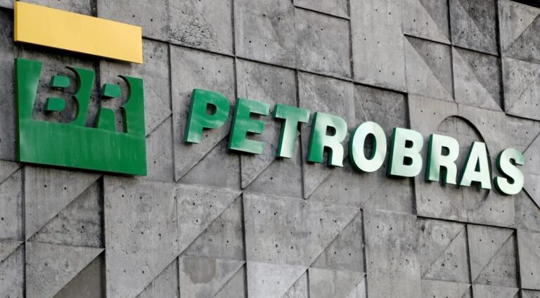Refinarias consideram acionar a Justiça contra a Petrobras