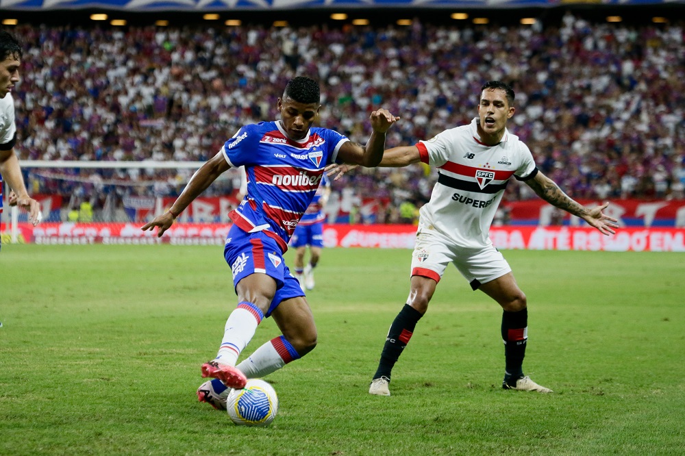 Sem Lucas Moura, São Paulo leva gol cedo e não evita derrota para o Fortaleza Sem Lucas Moura, São Paulo leva gol cedo e não evita derrota para o Fortaleza