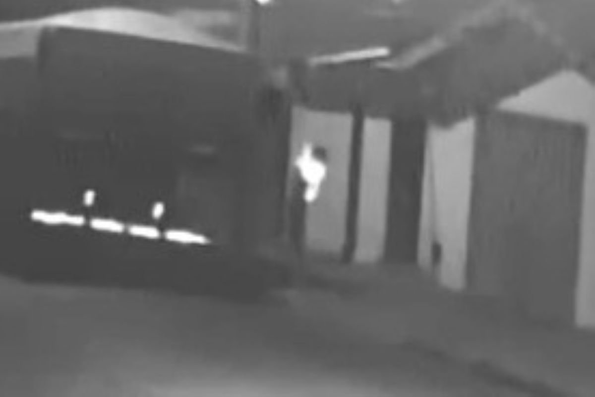 Vídeo: mulher ateia fogo no marido e acaba presa no interior de SP Vídeo: mulher ateia fogo no marido e acaba presa no interior de SP