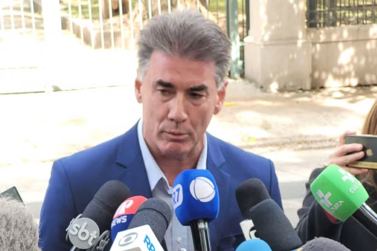 Avião da FAB deve levar corpos para velório em Cascavel, diz prefeito Avião da FAB deve levar corpos para velório em Cascavel, diz prefeito