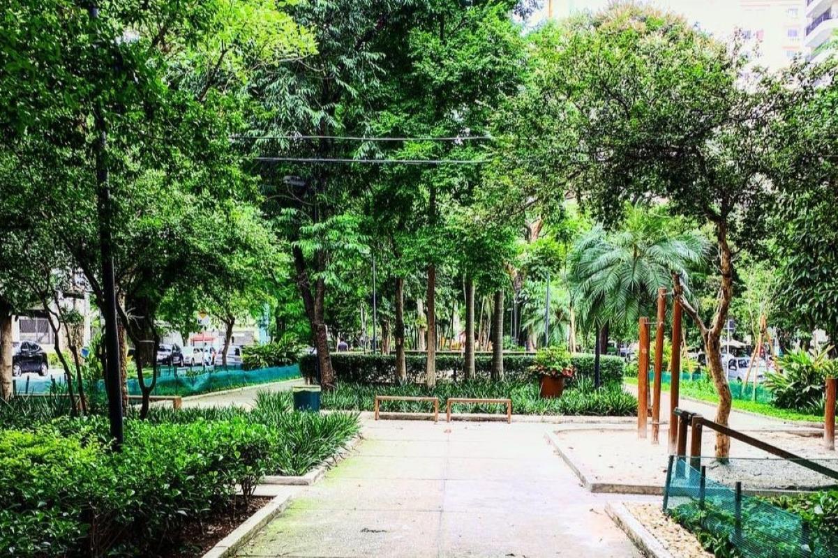 Casal é baleado em tentativa de assalto na zona sul de São Paulo Casal é baleado em tentativa de assalto na zona sul de São Paulo