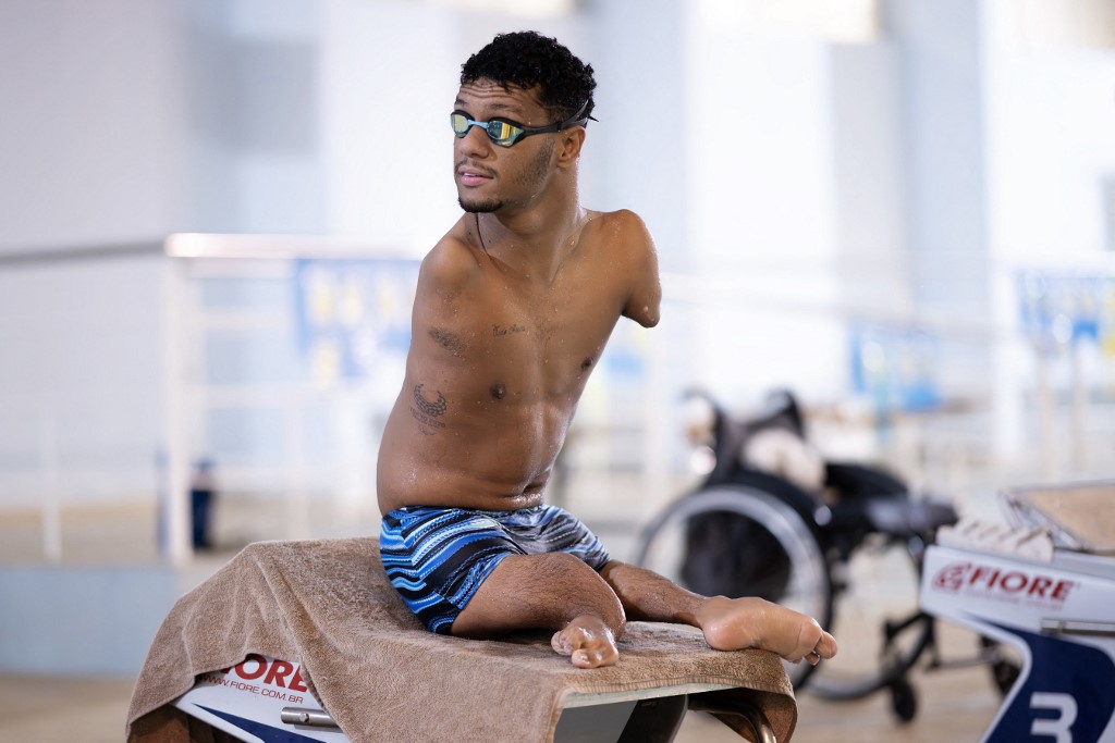Conheça Gabrielzinho, fenômeno brasileiro da natação paralímpica Conheça Gabrielzinho, fenômeno brasileiro da natação paralímpica