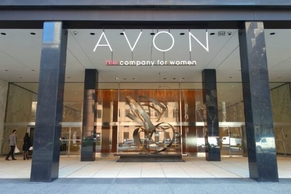 Dívida da Avon, que pediu recuperação judicial, é de US$ 1 bi Dívida da Avon, que pediu recuperação judicial, é de US$ 1 bi