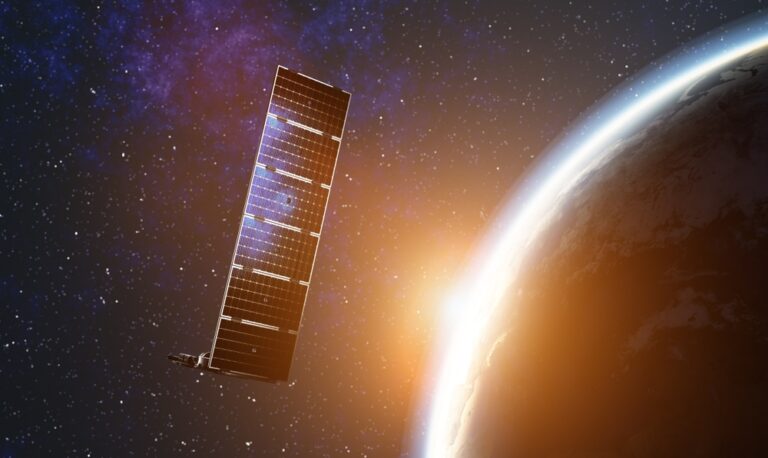 Foguete chinês rompe e coloca mais de mil satélites em risco no espaço