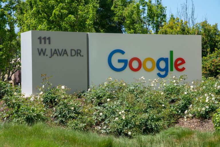 Google faz ‘aquisição silenciosa’ de startup de IA de brasileiro