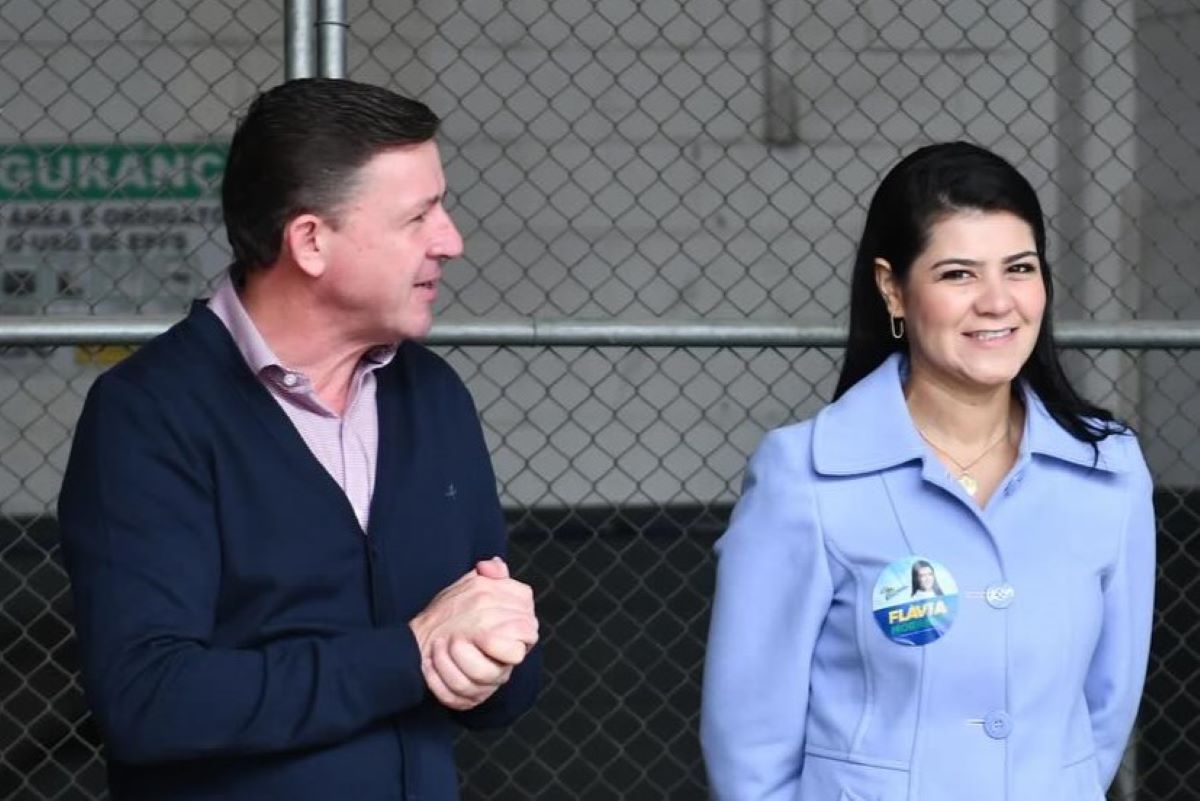 Justiça determina que Morando remova post contra Luiz Fernando em SBC Justiça determina que Morando remova post contra Luiz Fernando em SBC