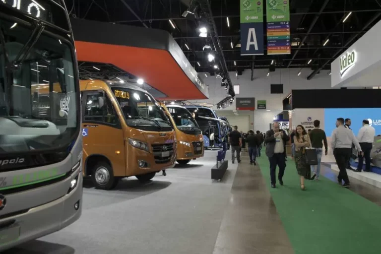 Lat.Bus 2024 reúne especialistas do transporte e da mobilidade