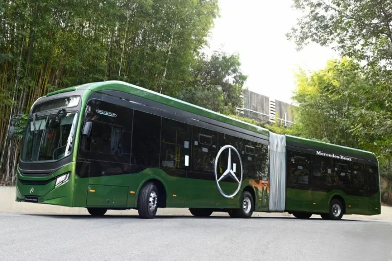 Mercedes-Benz produzirá ônibus elétrico articulado no Brasil