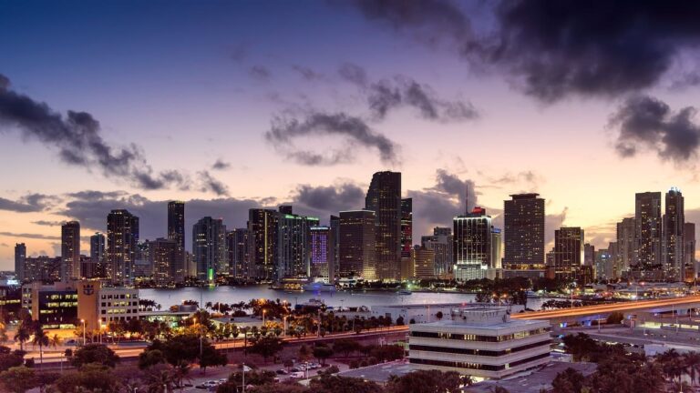 Miami atrai brasileiros mesmo com os preços nas alturas