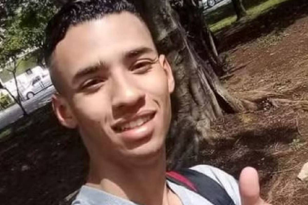 Motoboy que salvou namorada de afogamento é encontrado morto em SP Motoboy que salvou namorada de afogamento é encontrado morto em SP
