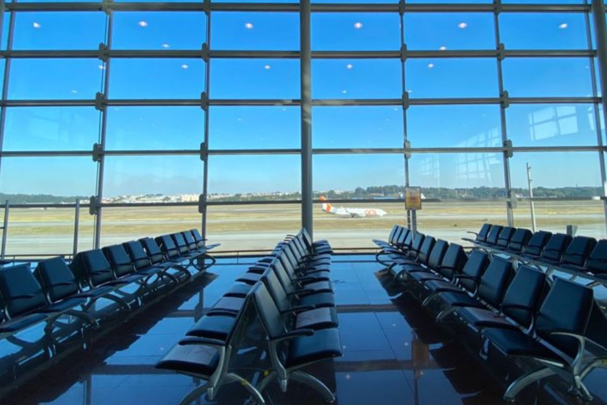 Mulher é presa no Aeroporto de Guarulhos com cocaína na calcinha Mulher é presa no Aeroporto de Guarulhos com cocaína na calcinha