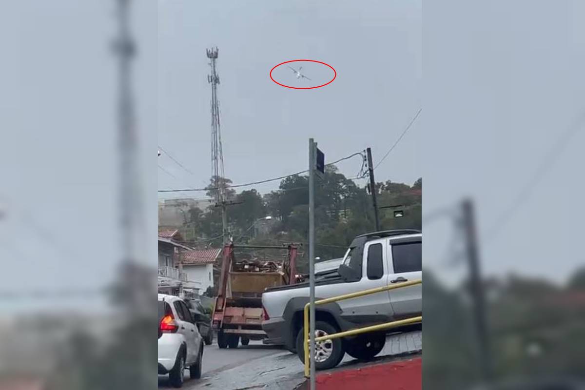 Queda de avião: piloto e copiloto são primeiros corpos identificados Queda de avião: piloto e copiloto são primeiros corpos identificados