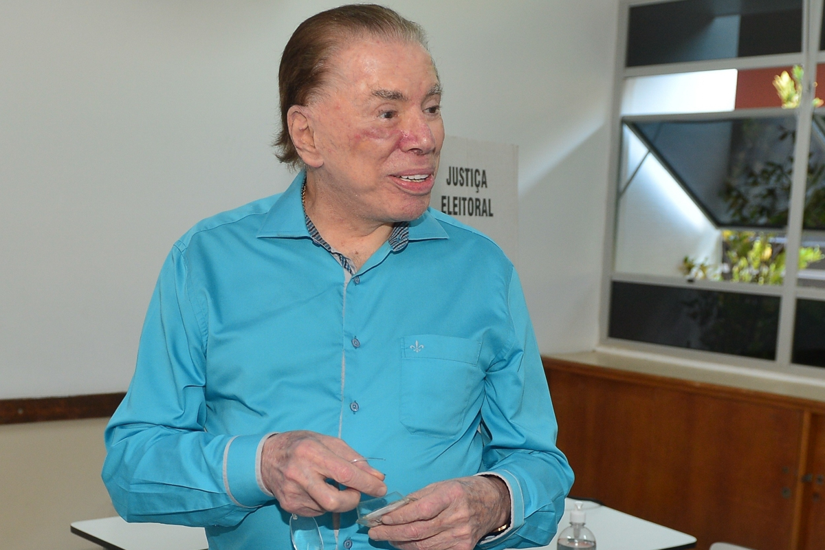 SBT repete nota antiga para atualizar estado de saúde de Silvio Santos SBT repete nota antiga para atualizar estado de saúde de Silvio Santos
