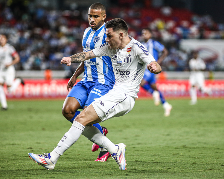 Santos derrota o Paysandu e mantém a liderança isolada da Série B do Campeonato Brasileiro