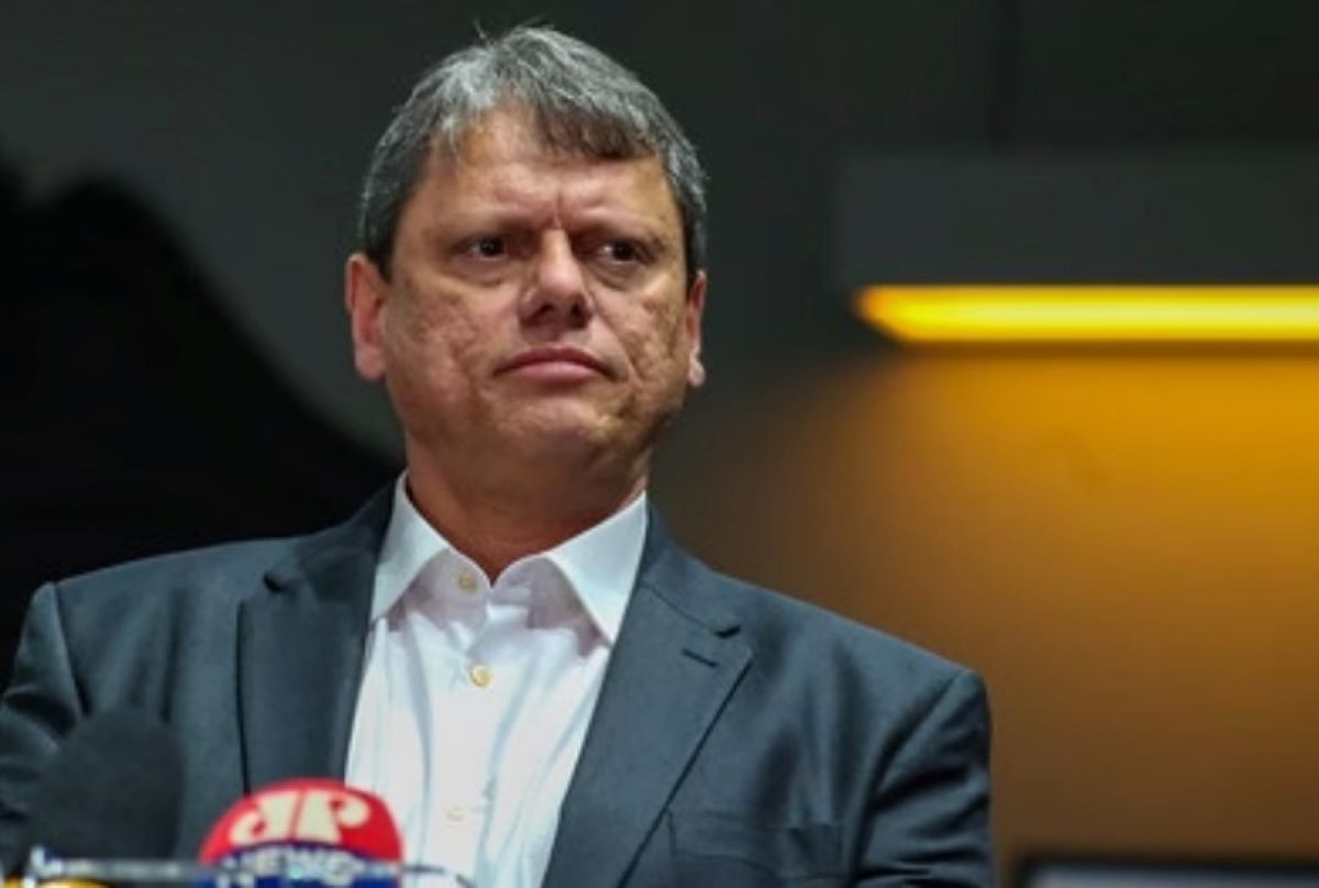 Tarcísio garante engajamento de Bolsonaro na campanha do Nunes